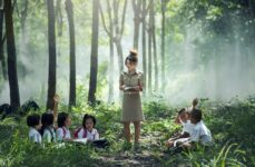 Nurturing Growth: Key Strategies for Effective Positive Parenting